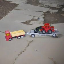 Siku Mercedes LKW mit Tieflader + Majorette Nr. 263 Tracto