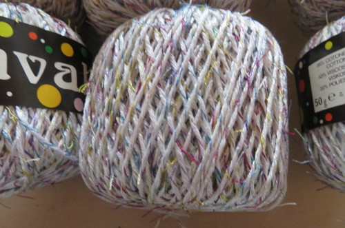 Carnaval strickwolle - carnaval,