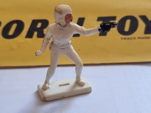 Corgi toys 647 - toys, buck