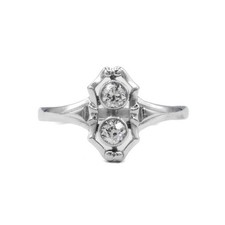 Ring Art Déco mit 2