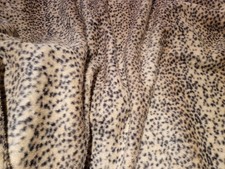 Wunderschöne Felldecke aus