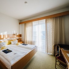 5 Tage Kurztrip Taubertal Franken 4* Hotel | Erholung & Wandern |  Reise Deal 2P