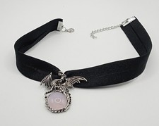 Drachen Naturstein rosa