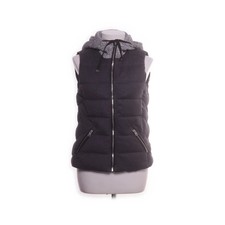 FB Sister, Outdoor Weste