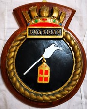 HMS Guardian - Schiffswappen Plakette - handbemalt, massive Mahagoni Montierung, 1,217 kg