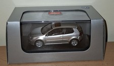 Rarität! Schuco 1:43 VW Golf V 5 Silber Nr. 821930107 Modellauto In OVP