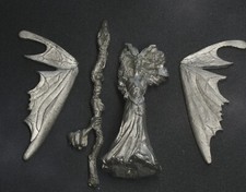 Warhammer Fantasy Battles The Old World Waldelfen Arielle Magier Königin von Loren oop