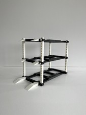 3 Stöckige 4 Säulen