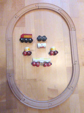 Brio Holzeisenbahn + Frachtlok + 33552/62+33695 Tankwaggon + Schienen - 16 Teile