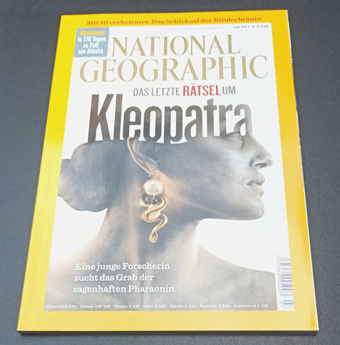 National geographic juli - geographic, 2011