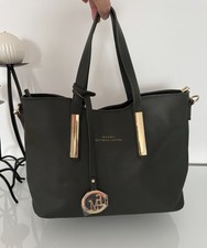 Elegante Damenhandtasche von