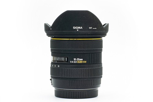 Sigma 20mm 6 - sigma, f/4–5.6