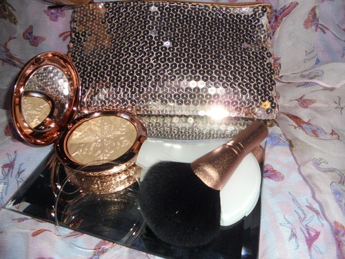 Mac snow ball face bag - snow,
