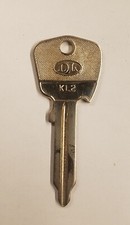Oldtimer Ersatzschlüssel  für Ford Taunus  17M  geschnitten