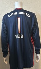 FC Bayern Trikot, Manuel