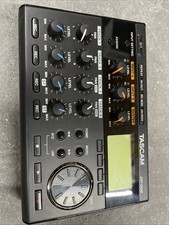 TASCAM 6-Spur SD/SDHC Mehrspurrecorder DIGITAL POCKETSTUDIO DP-006