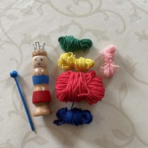 Strickliesel aus holz - strickliesel,