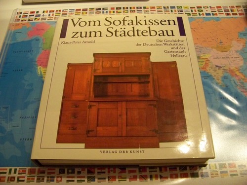 Vom sofakissen zum städtebau - sofakissen,