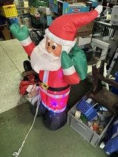 Aufblasbarer Weihnachtsmann mit LED – ca.120 cm – Santa-​Deko