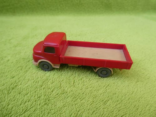 Wiking mercedes benz - wiking,