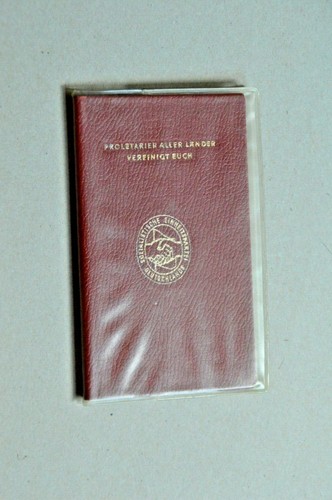 Ddr kult sed parteibuch - kult,