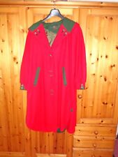 Trachtenmantel ;;Loden LOOK`"Made Austria" Rot mit Kapuze Hirschhorn Knöpfe 