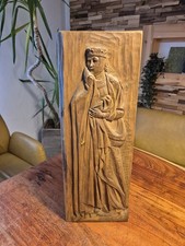 Handgeschnitztes Holzrelief Holz Bild einer mittelalterlichen Frau / Heiligen