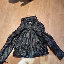 Esprit Damenjacke, Größe 40 Schwarz Schaafleder
