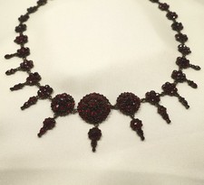 Wundervolles altes Granat