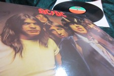 AC/DC ★★ HIGHWAY TO HELL