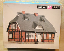 Kibri 8238, Haus