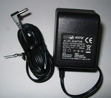 Netzteil 230V nach 4,5V 200mA , Trafo , Steckernetzteil