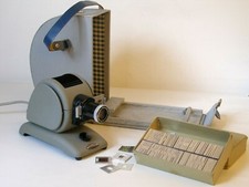 Diaprojektor Minox Type 3001