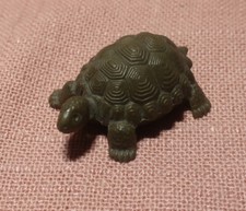 alte Figuren 77 -Schildkröten von Ferrero ? , 4 cm lang