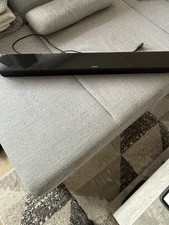 Bose Soundbar 300 , Bose Subwoffer 300 und 2x Bose Boxen 300 zu Verkaufen
