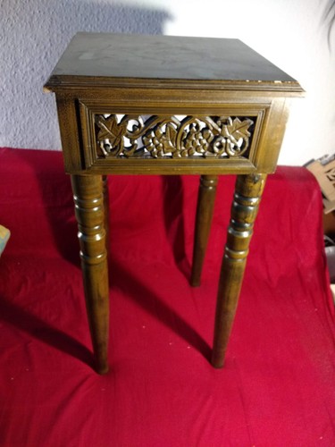 Blumentisch