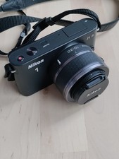Nikon 1 J1  Digital