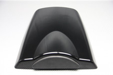 Schwarze Soziusabdeckung /