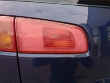 Mazda orig rückleuchte - dy,