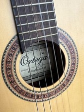 Kindergitarre Ortega R121 1/4 handgefertigt, mahagoni, walnuss & Fichte 