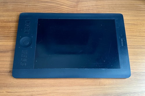 Wacom intuos pro medium - pro,