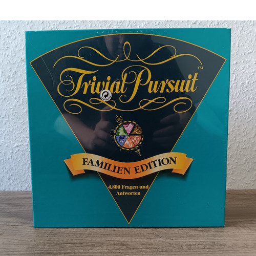 Parker trivial pursuit - parker,