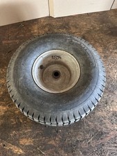 Aufsitzmäher Rasentraktor