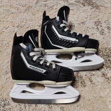 Tempish FS200 Kinder Eishockey Schlittschuhe verstellbare Größe 28-31 sehr guter