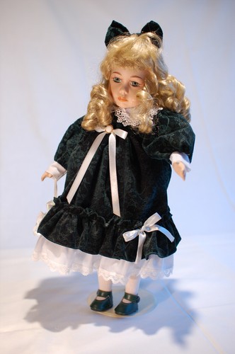 Sammlerpuppe porzellan 42cm - sammlerpuppe, porzellan,