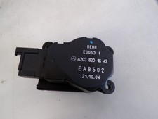 Stellmotor Heizung/Lüftung Mercedes Benz C-Klasse W203 A2038201642 *511A40*
