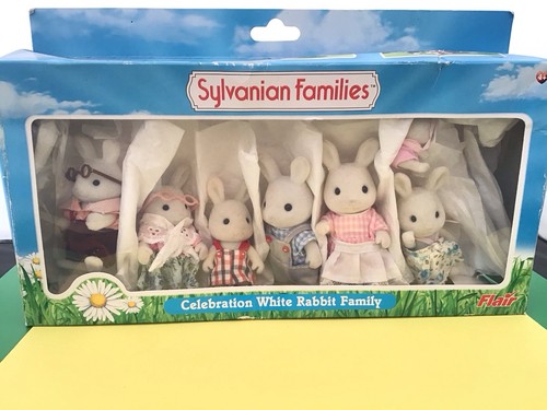 Vintage boxed sylvanian family - vintage,
