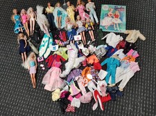 Barbie Konvolut Superstar  viel Kleidung Snowball und anderes