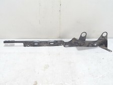 - VW Passat 3C B6 B7 Halter Einstiegsleiste Schweller links 3C0853231C