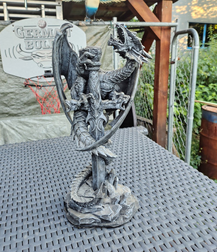 Fantasy drachenfigur drache - fantasy,